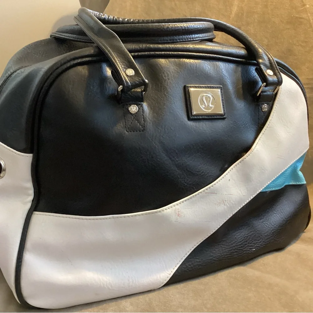 vintage lululemon gym bag lululemon athletica | Bags | Vintage Lululemon Black Blue And White Bowler Duffel  Bag 7l
